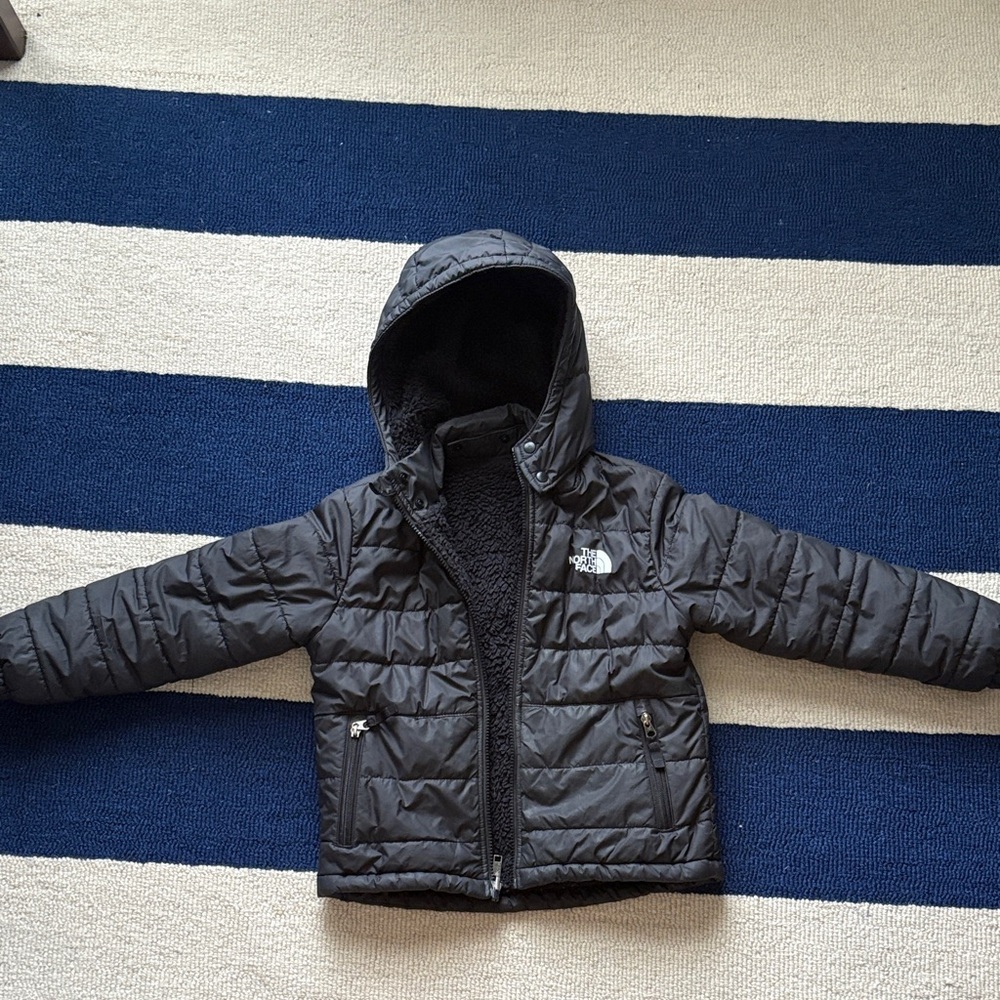 The North Face boys' reversible Perrito jacket